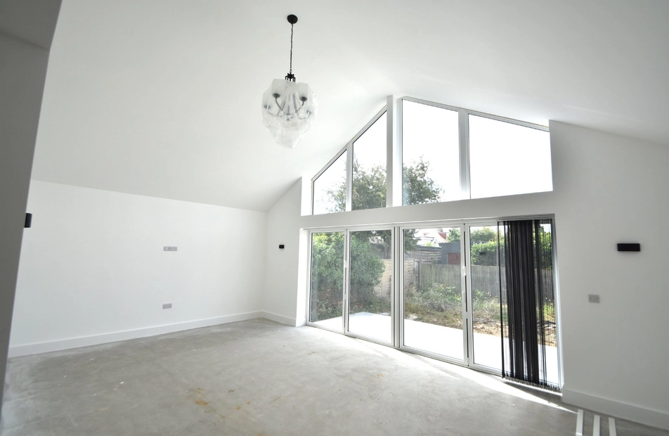 Ramsey Road, Hayling Island, Hampshire, PO11 - Charters