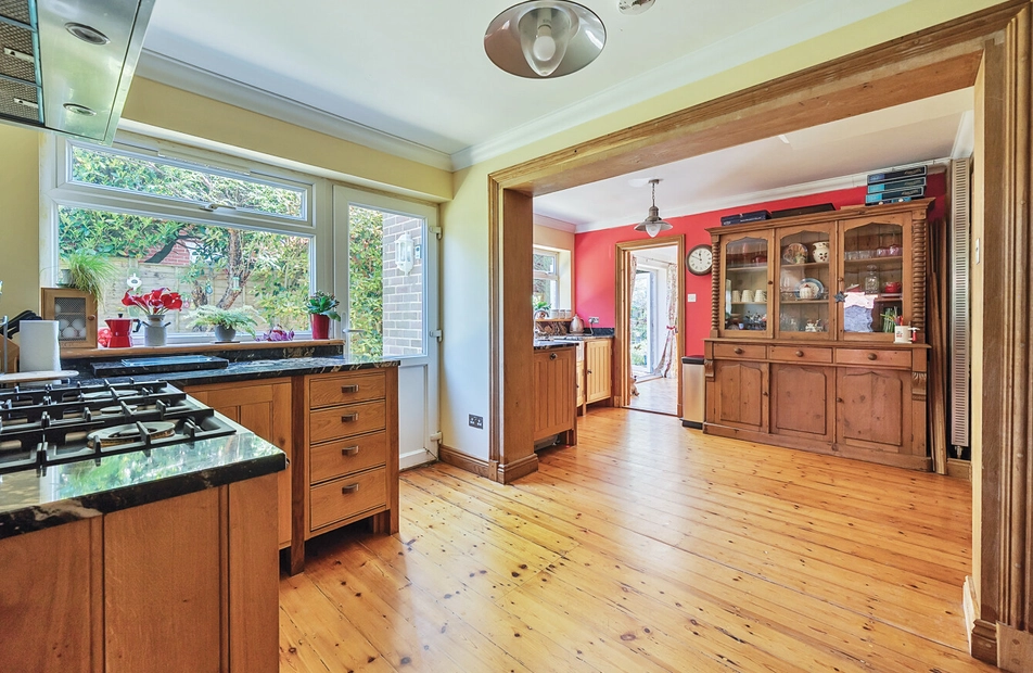 Raley Road, Locks Heath, Southampton, Hampshire, SO31 - Charters