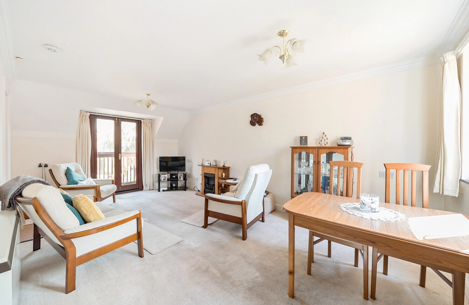 Garden Mews, Warsash, Southampton, Hampshire, SO31 - Charters