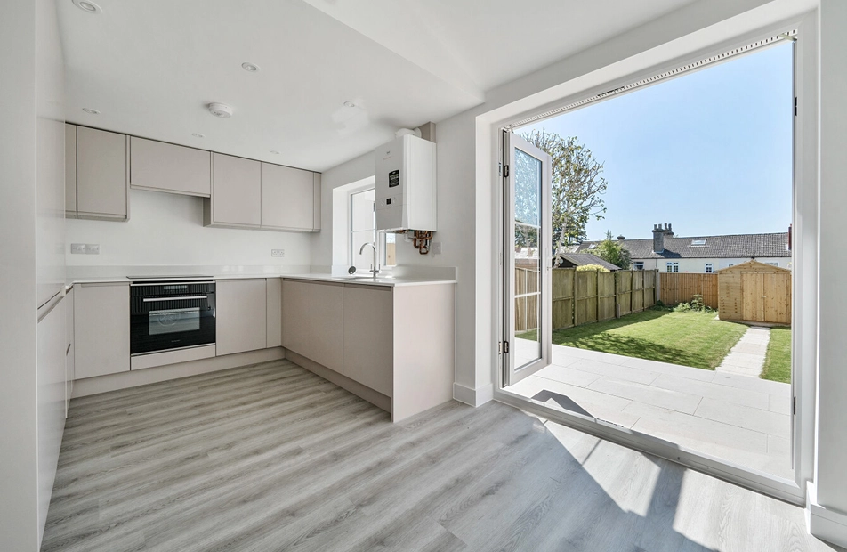 New Road, Netley Abbey, Southampton, Hampshire, SO31 - Charters