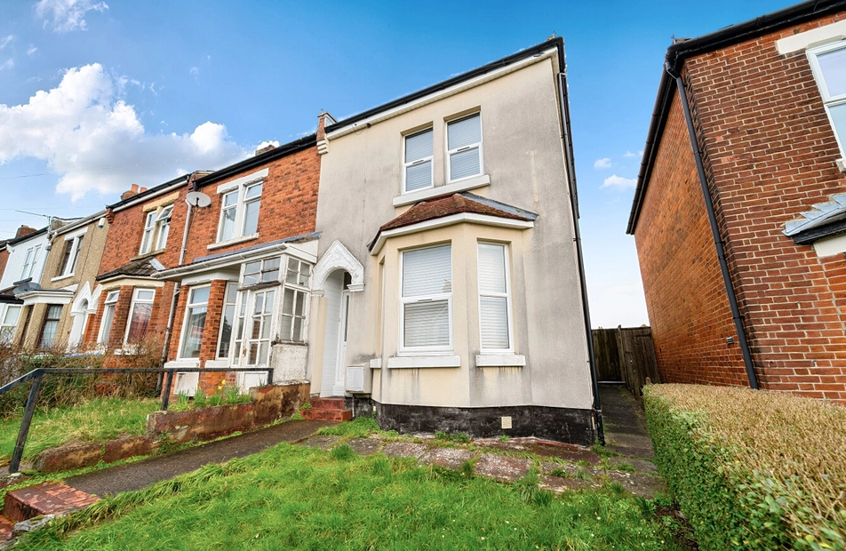 Broadlands Road, Swaythling, Southampton, Hampshire, SO17 - Charters