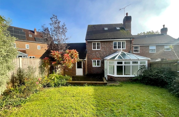 Jarvis Fields, Bursledon, Southampton, Hampshire, SO31 - Charters