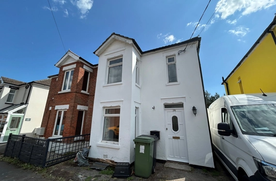 Beaucroft Road, Waltham Chase, Southampton, Hampshire, SO32 - Charters
