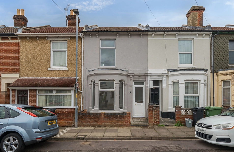 Aylesbury Road, Portsmouth, Hampshire, PO2 - Charters