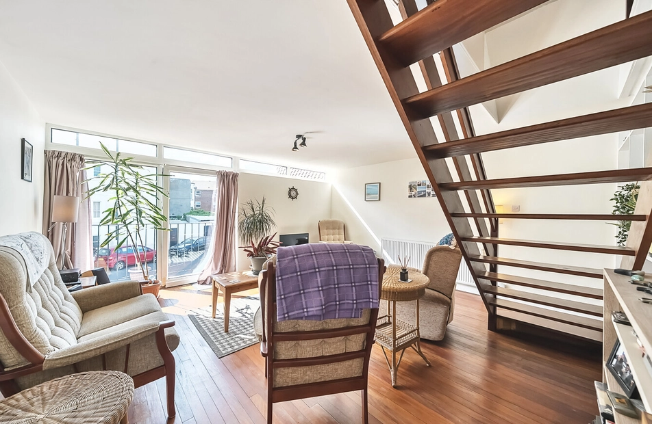 Clarendon Road, Southsea, Hampshire, PO5 - Charters