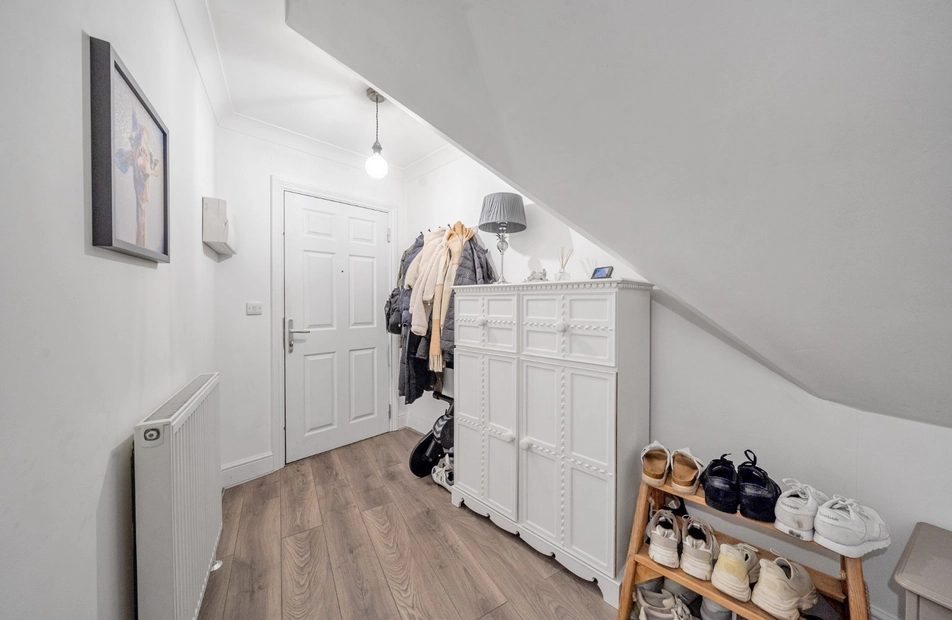 Overton Court, Tongham, Farnham, Surrey, GU10 - Charters