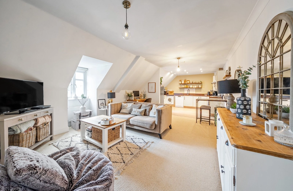 Overton Court, Tongham, Farnham, Surrey, GU10 - Charters