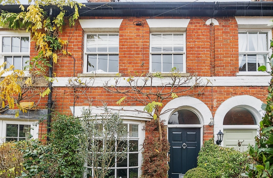 Long Garden Walk, Farnham, Surrey, GU9 - Charters