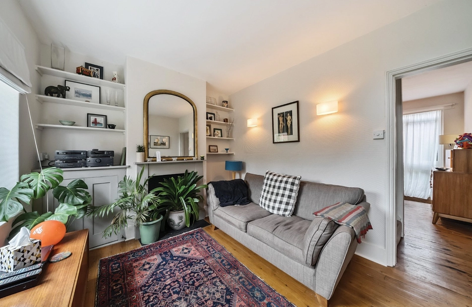 Long Garden Walk, Farnham, Surrey, GU9 - Charters