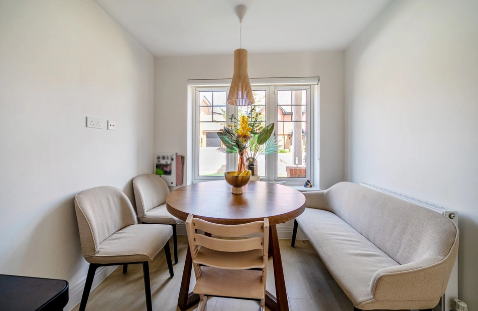Armsworth Way, Farnham, Surrey, GU9 - Charters