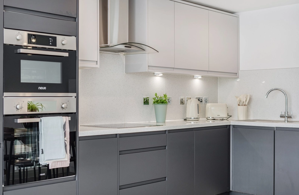 The Borough, Farnham, Surrey, GU9 - Charters