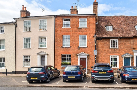 Castle Street, Farnham, Surrey, GU9 - Charters