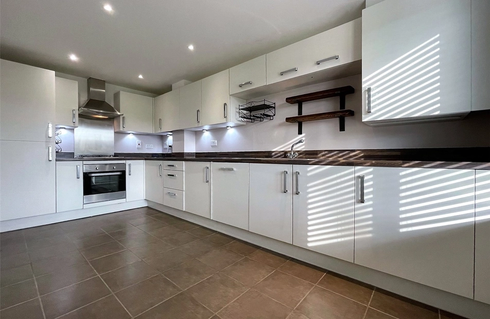 Jubilee Drive, Church Crookham, Fleet, Hampshire, GU52 - Charters