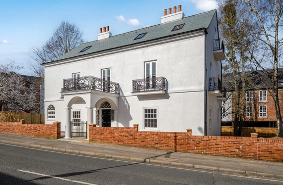 Lower Turk Street, Alton, Hampshire, GU34 - Charters