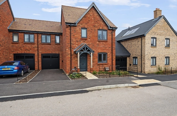 Heritage Place, North Stoneham Park, North Stoneham, Eastleigh, SO50 - Charters