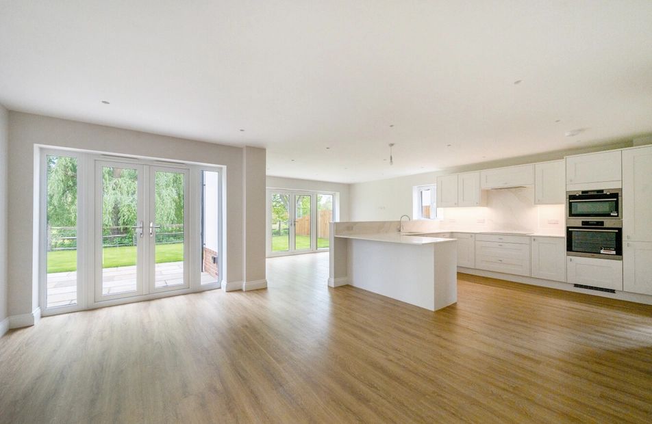 Marshmead Close, Clarendon, Salisbury, Wiltshire, SP5 - Charters