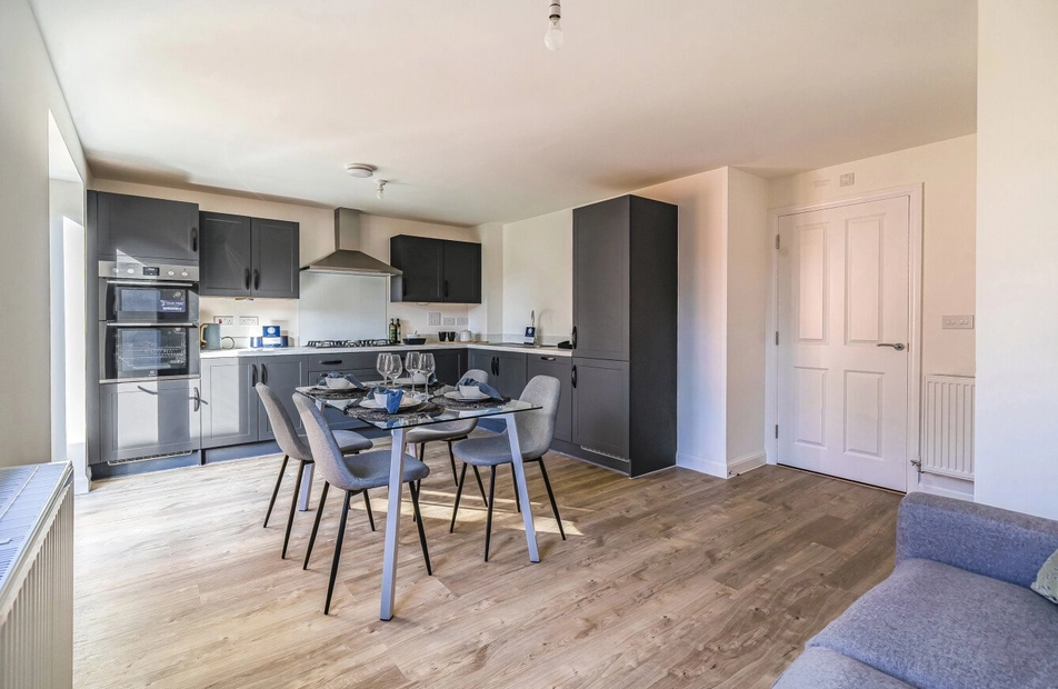 Arle Road, Curbridge, Southampton, Hampshire, SO30 - Charters