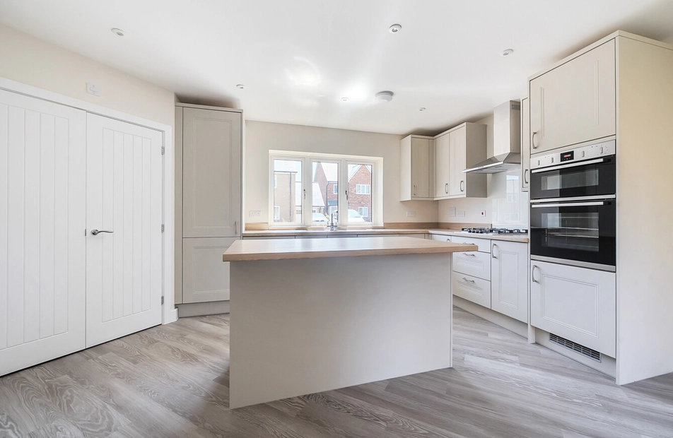 Heritage Place, North Stoneham Park, North Stoneham, Hampshire, SO50 - Charters