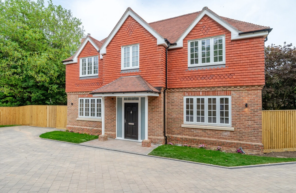 Cherry Tree Drive, Cliddesden, Basingstoke, Hampshire, RG25 - Charters