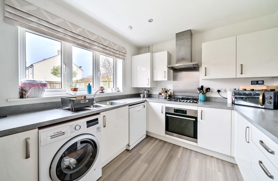 Batchelor Way, Downton, Salisbury, SP5 - Charters