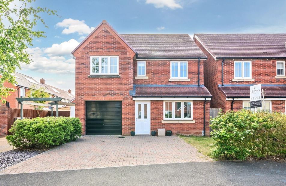 Batchelor Way, Downton, Salisbury, SP5 - Charters