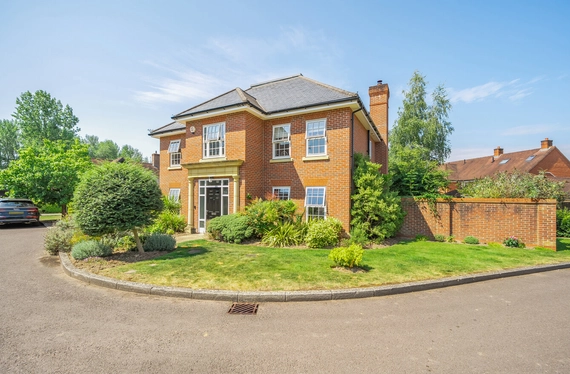 Redlands Drive, Upper Timsbury, Romsey, Hampshire, SO51 - Charters