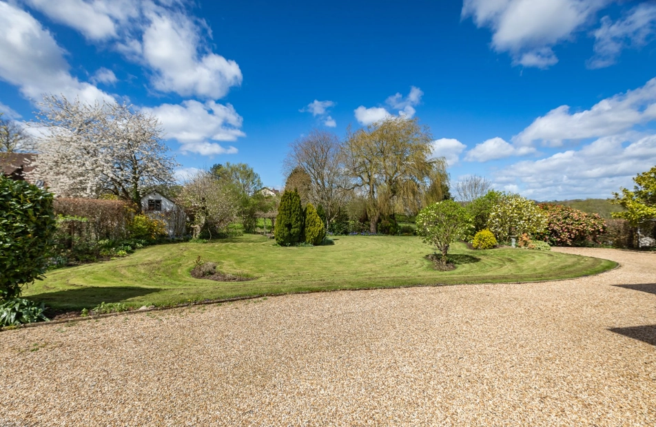 Newton Lane, Whiteparish, Salisbury, Wiltshire, SP5 - Charters