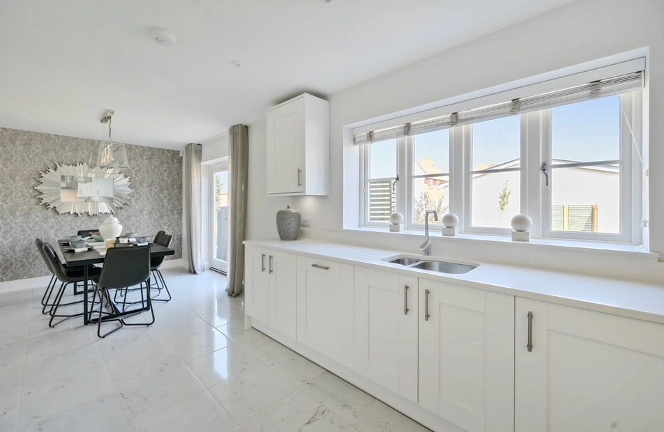 Mountbatten Park, Hoe Lane, North Baddesley, Hampshire, SO52 - Charters