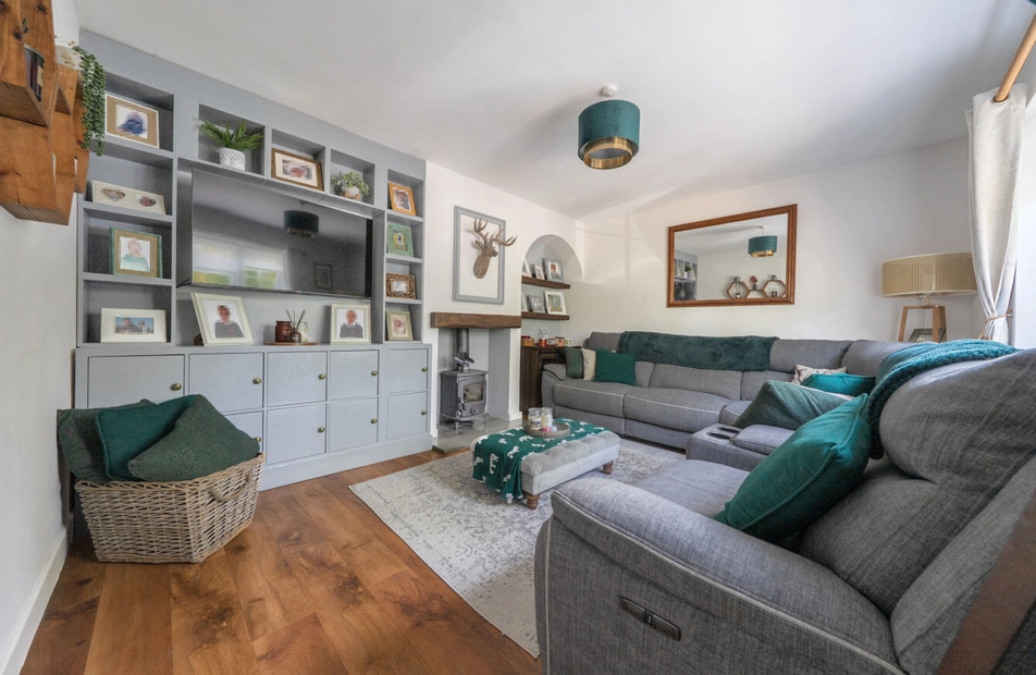 Salisbury Road, Sherfield English, Romsey, Hampshire, SO51 - Charters