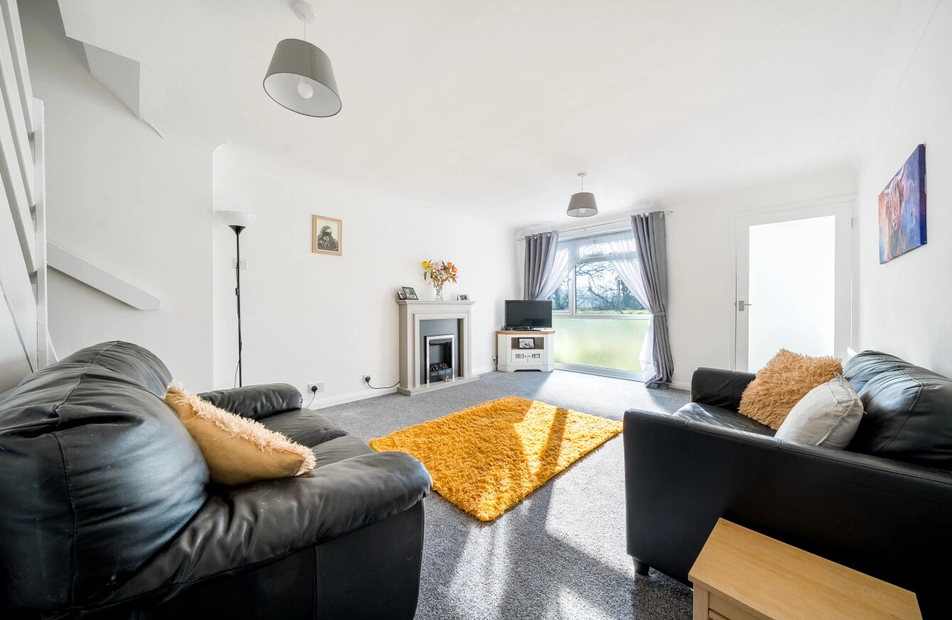 Hoe Lane, North Baddesley, Southampton, Hampshire, SO52 - Charters