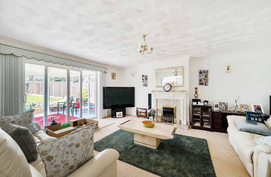 Woodlands Road, Woodlands, Southampton, Hampshire, SO40 - Charters