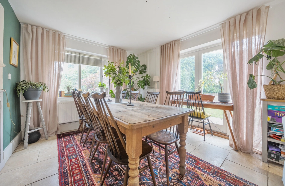 Knapp Lane, Ampfield, Romsey, Hampshire, SO51 - Charters