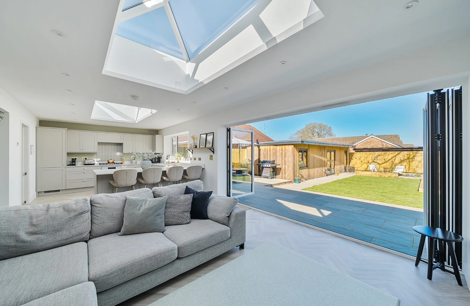 Rownhams Lane, North Baddesley, Southampton, Hampshire, SO52 - Charters