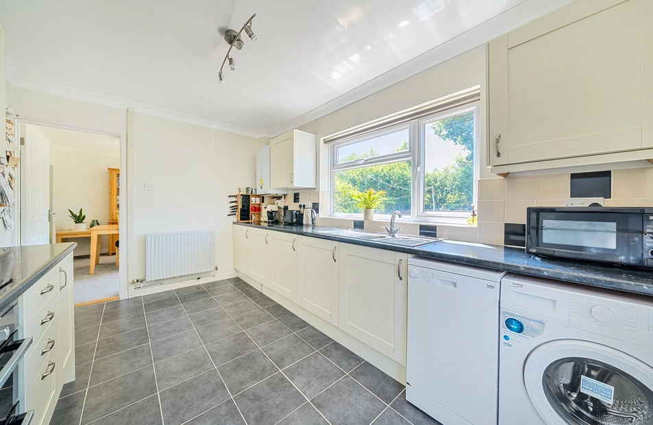 Forest Close, North Baddesley, Southampton, Hampshire, SO52 - Charters