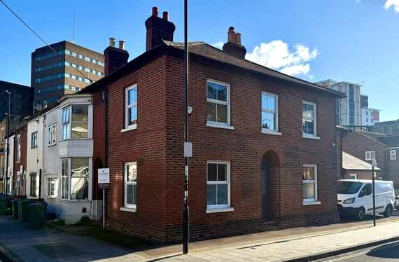 Bellevue Road, Southampton, Hampshire, SO15 - Charters