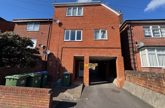 Richmond Road, Southampton, Hampshire, SO15 - Charters