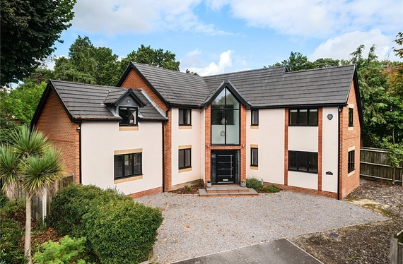 Bassett Wood Drive, Bassett, Southampton, Hampshire, SO16 - Charters