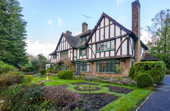 Chilworth Road, Chilworth, Southampton, Hampshire, SO16 - Charters