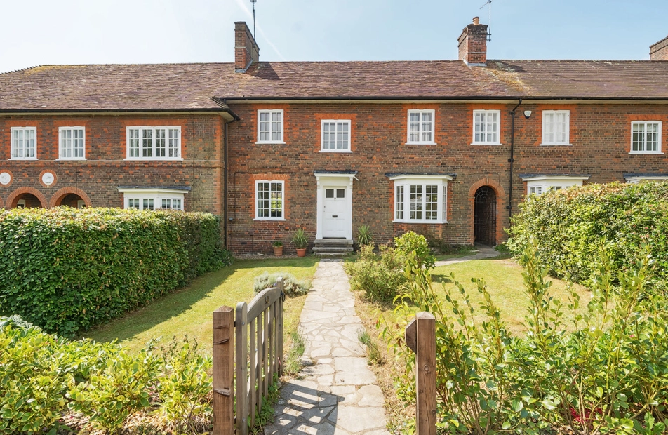 Highfield Lane, Highfield, Southampton, Hampshire, SO17 - Charters
