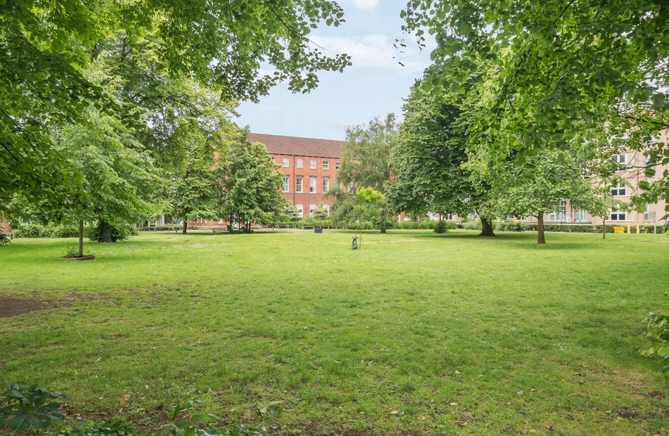 The Avenue, Southampton, Hampshire, SO17 - Charters