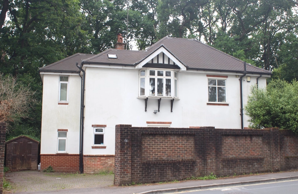 Burgess Road, Bassett, Southampton, Hampshire, SO16 - Charters