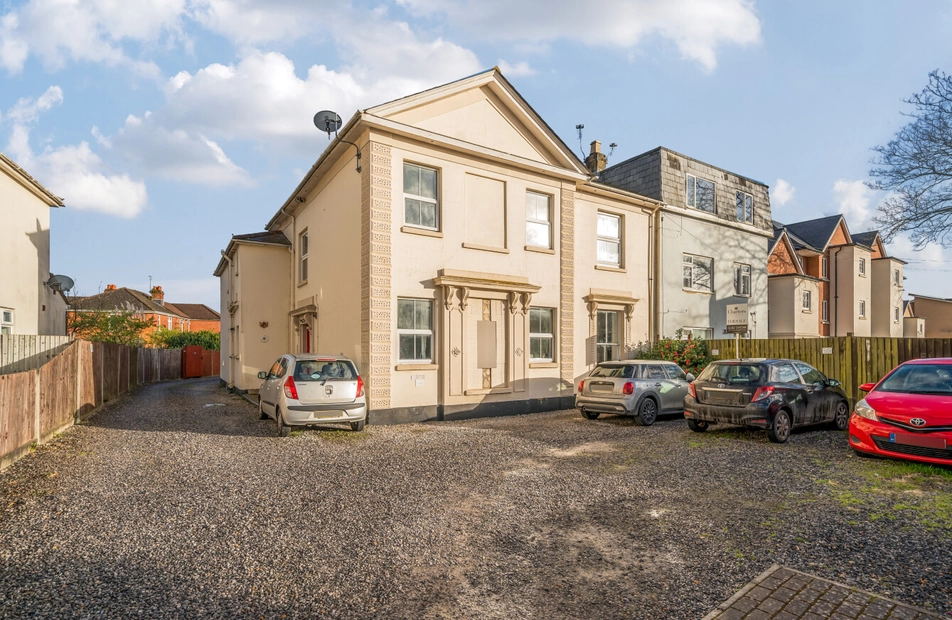 Anglesea Road, Shirley, Southampton, Hampshire, SO15 - Charters