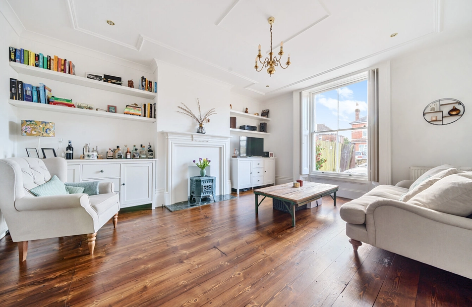 Anglesea Road, Shirley, Southampton, Hampshire, SO15 - Charters