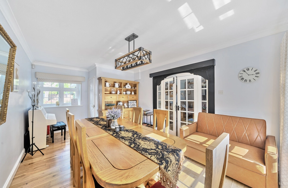 Chilworth Road, Chilworth, Southampton, Hampshire, SO16 - Charters