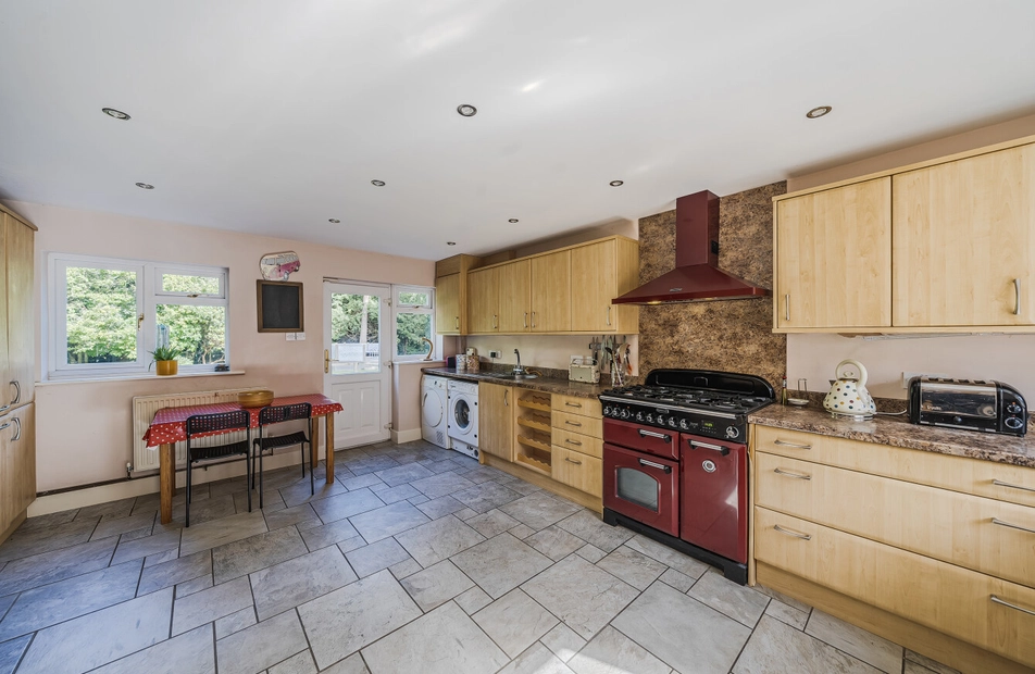 Hutwood Road, Chilworth, Southampton, Hampshire, SO16 - Charters