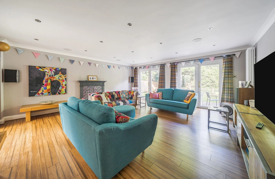 Hutwood Road, Chilworth, Southampton, Hampshire, SO16 - Charters