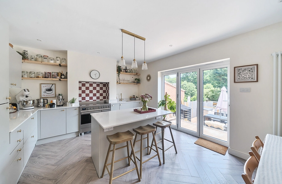 Dimond Hill, Bitterne Park, Southampton, Hampshire, SO18 - Charters