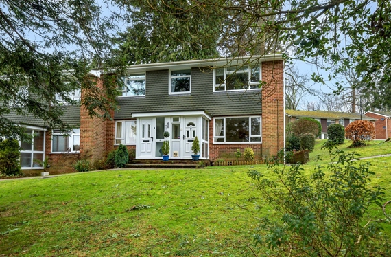 Redwood Way, Bassett, Southampton, Hampshire, SO16 - Charters