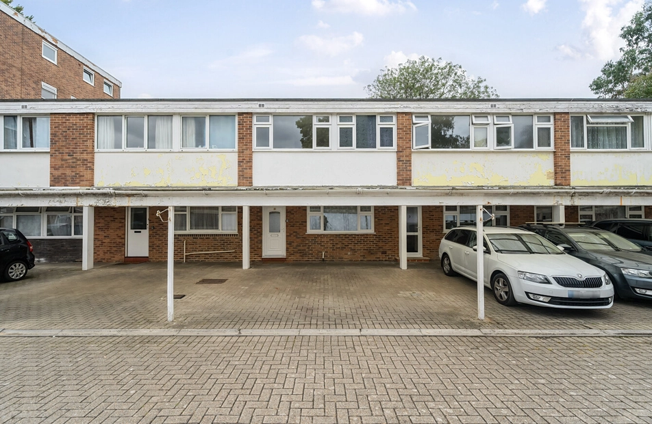 Winn Road, Southampton, Hampshire, SO17 - Charters