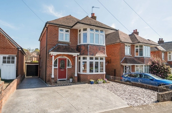 Downside Avenue, Bitterne, Southampton, Hampshire, SO19 - Charters